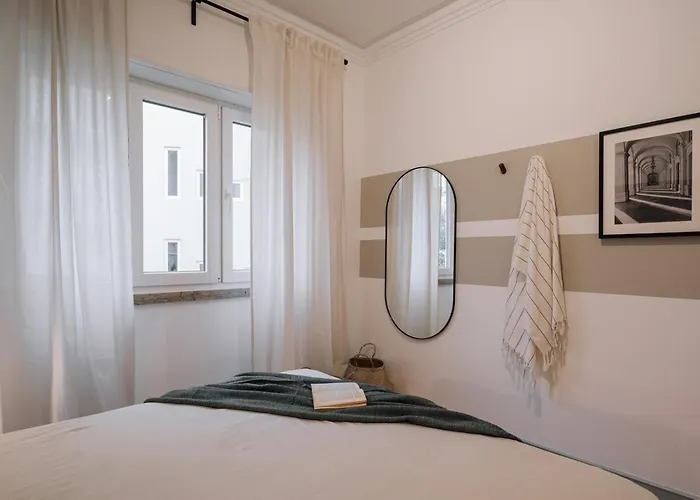 Estoril - 2 Bedrooms In Estrela شقة *