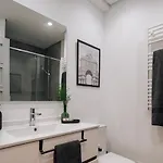 Estoril - 2 Bedrooms In Estrela
